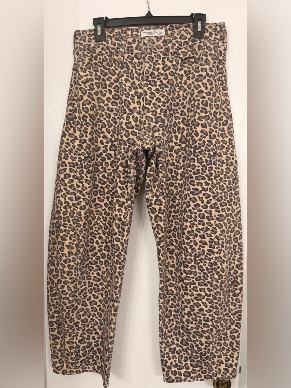 Abercrombie & Fitch Mid Rise Barrel Jean Curve Love Leopard Print Brown Size 27